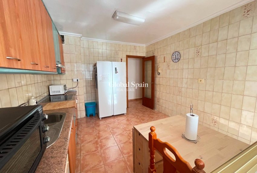 Revente - APPARTEMENT -
LO PAGÁN - Villananitos