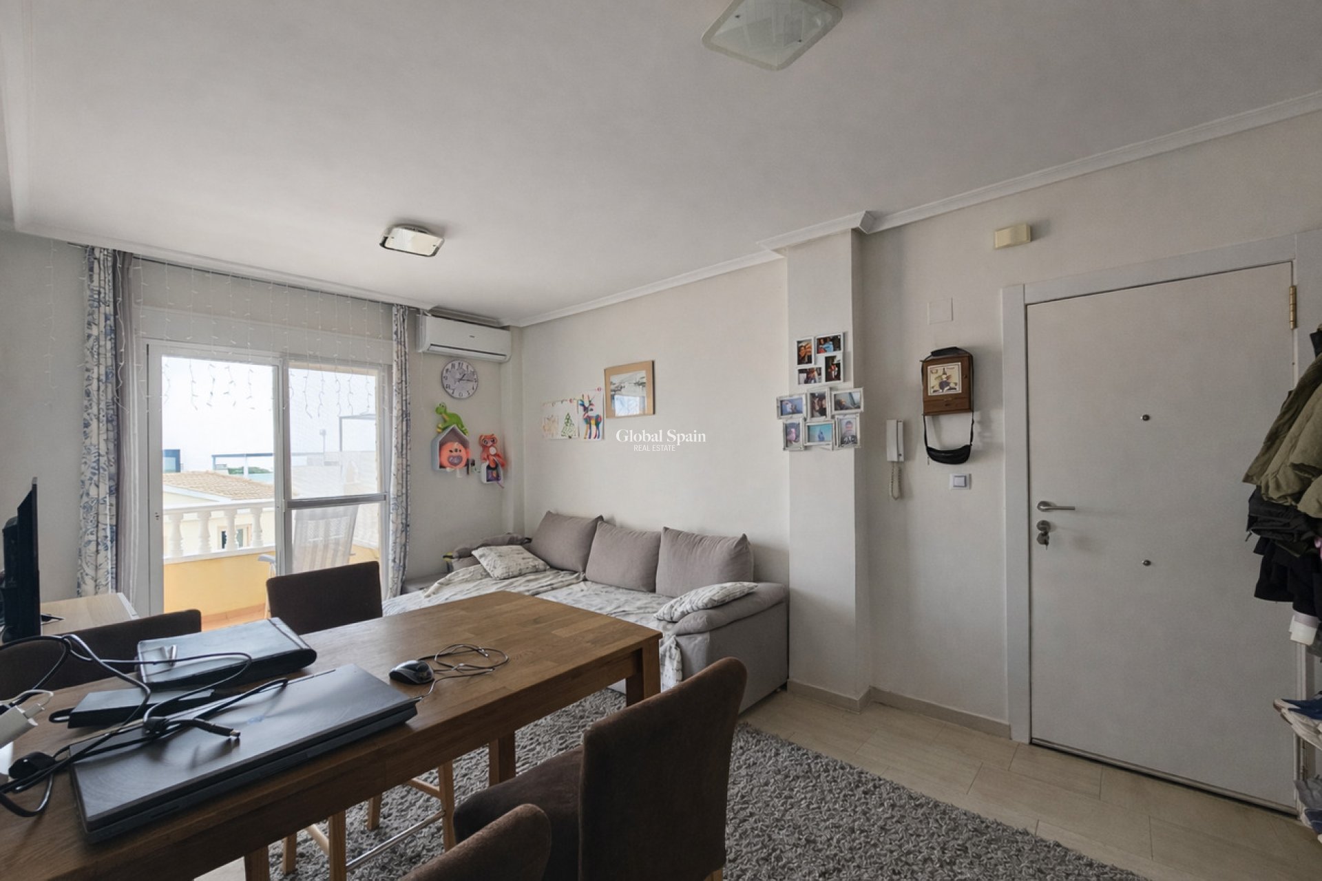 Revente - APPARTEMENT -
Lomas de Caboroig - Costa Blanca