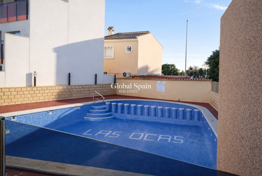 Revente - APPARTEMENT -
Lomas de Caboroig - Costa Blanca