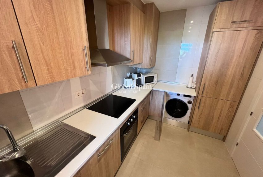 Revente - APPARTEMENT -
LOS ALCÁZARES - SERANA GOLF