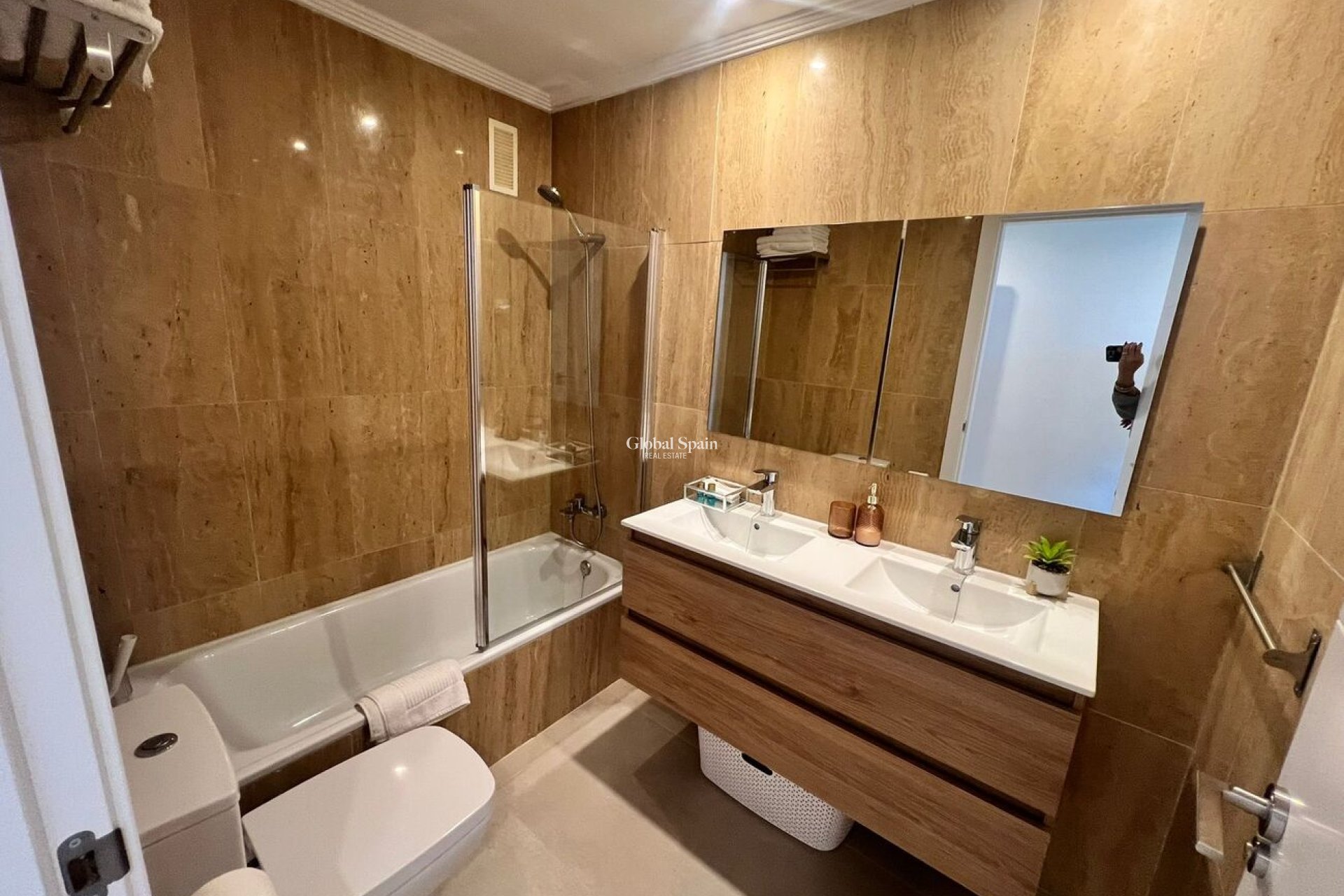 Revente - APPARTEMENT -
LOS ALCÁZARES - SERANA GOLF