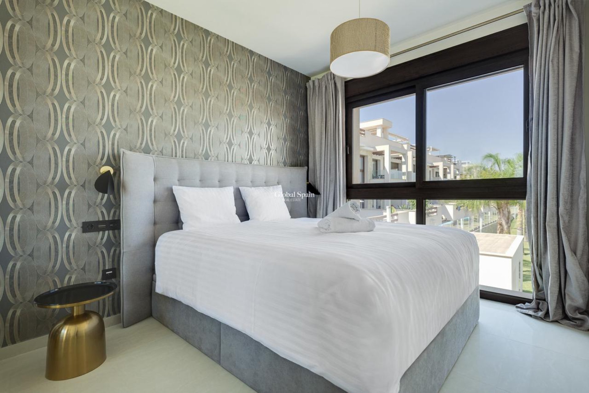 Revente - APPARTEMENT -
LOS BALCONES - LOS ALTOS - Costa Blanca