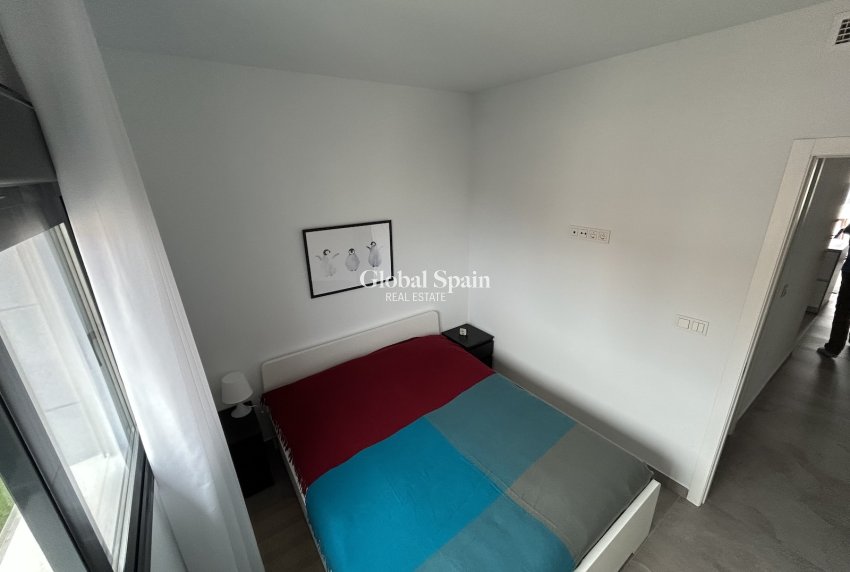 Revente - APPARTEMENT -
LOS BALCONES - LOS ALTOS - Costa Blanca