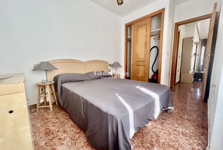 Revente - APPARTEMENT -
LOS BALCONES - LOS ALTOS - Costa Blanca