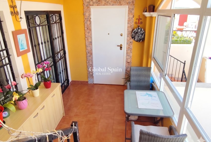 Revente - APPARTEMENT -
LOS BALCONES - LOS ALTOS - Costa Blanca