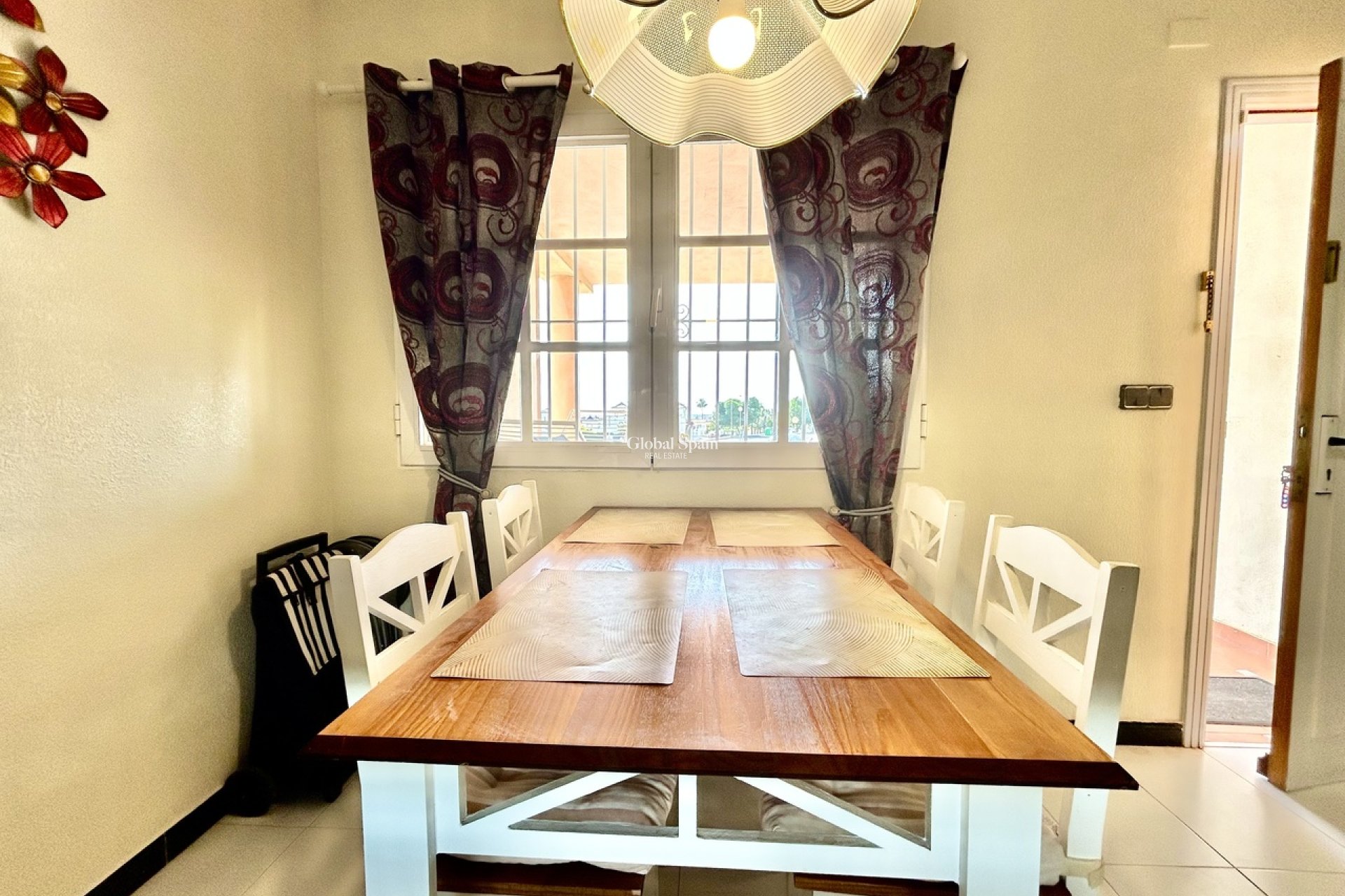 Revente - APPARTEMENT -
LOS BALCONES - LOS ALTOS - Costa Blanca