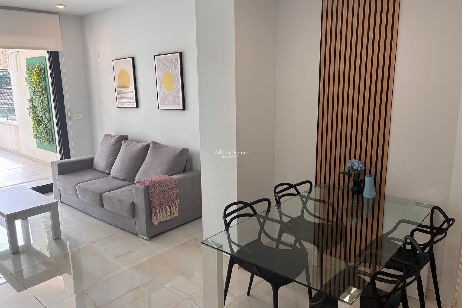Revente - APPARTEMENT -
LOS BALCONES - LOS ALTOS