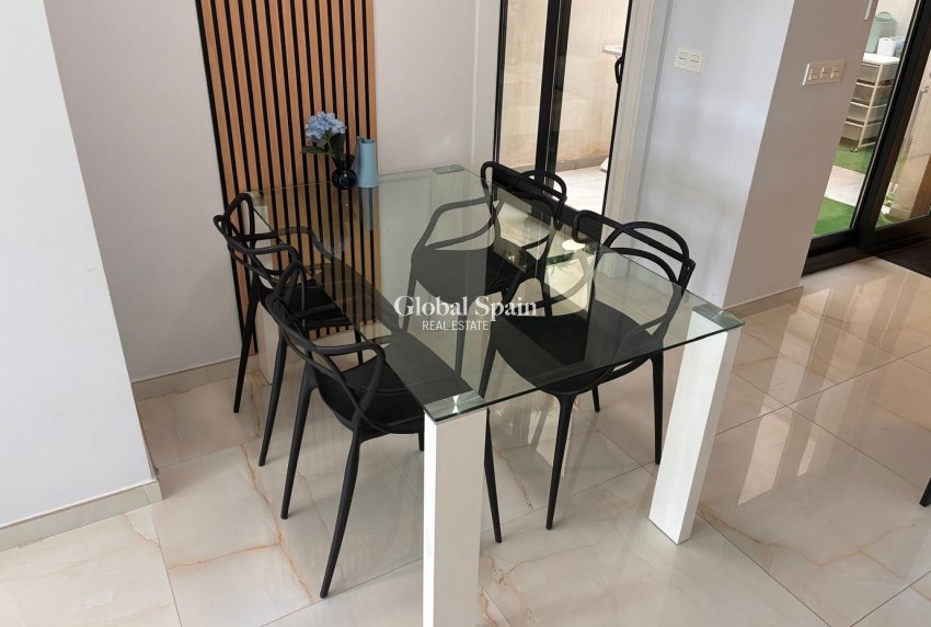 Revente - APPARTEMENT -
LOS BALCONES - LOS ALTOS