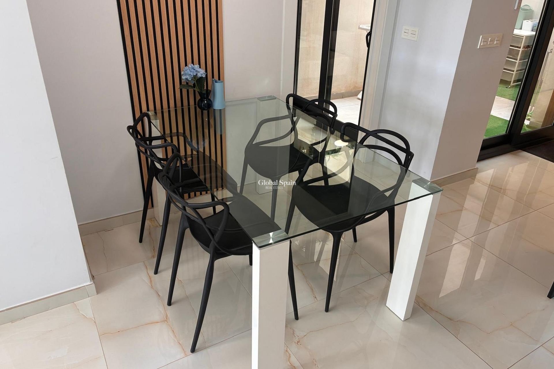 Revente - APPARTEMENT -
LOS BALCONES - LOS ALTOS