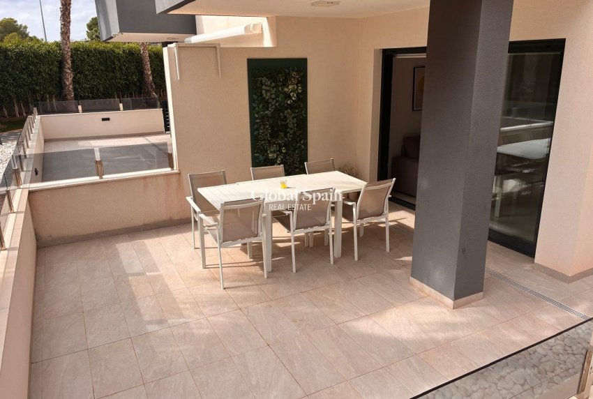 Revente - APPARTEMENT -
LOS BALCONES - LOS ALTOS
