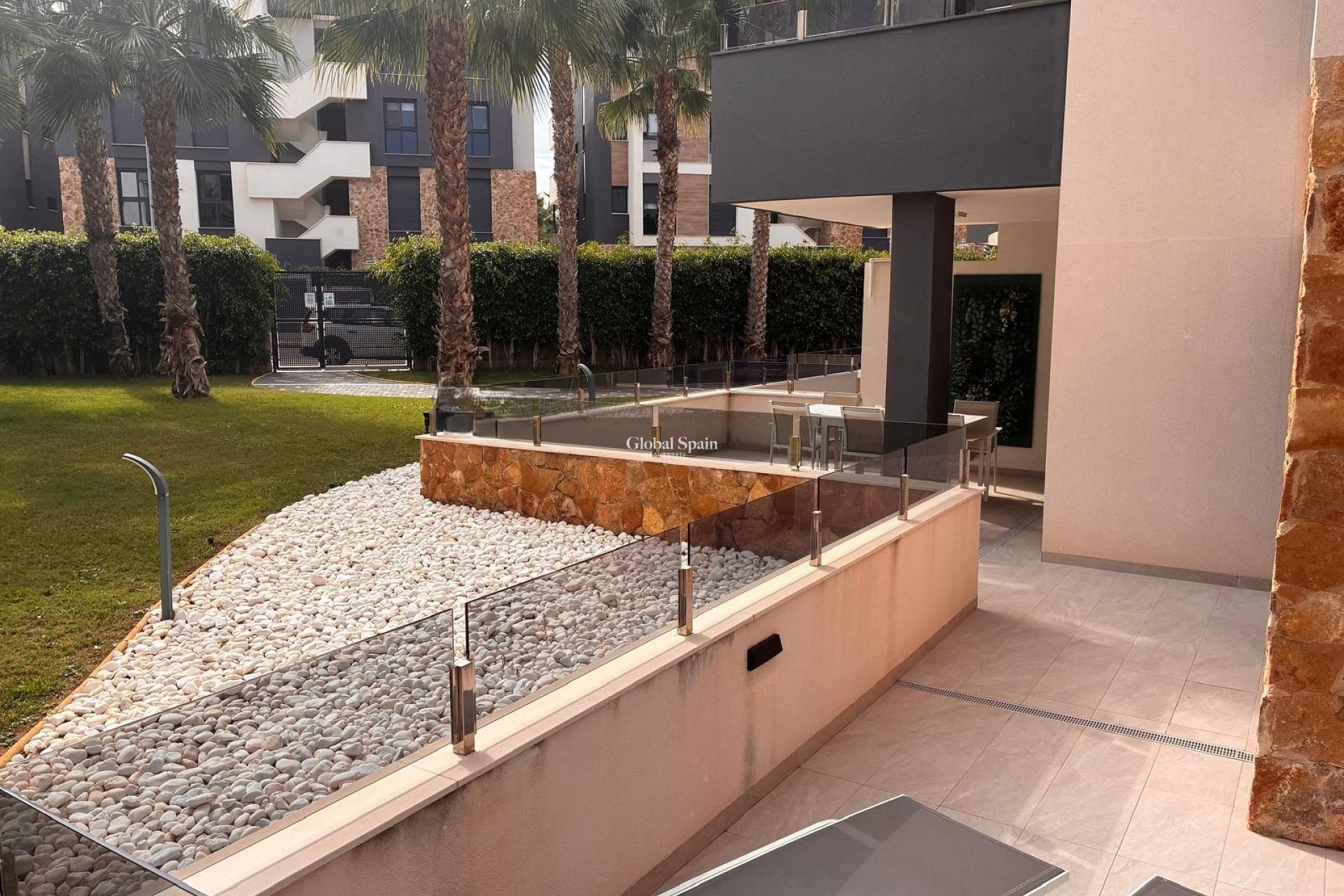 Revente - APPARTEMENT -
LOS BALCONES - LOS ALTOS