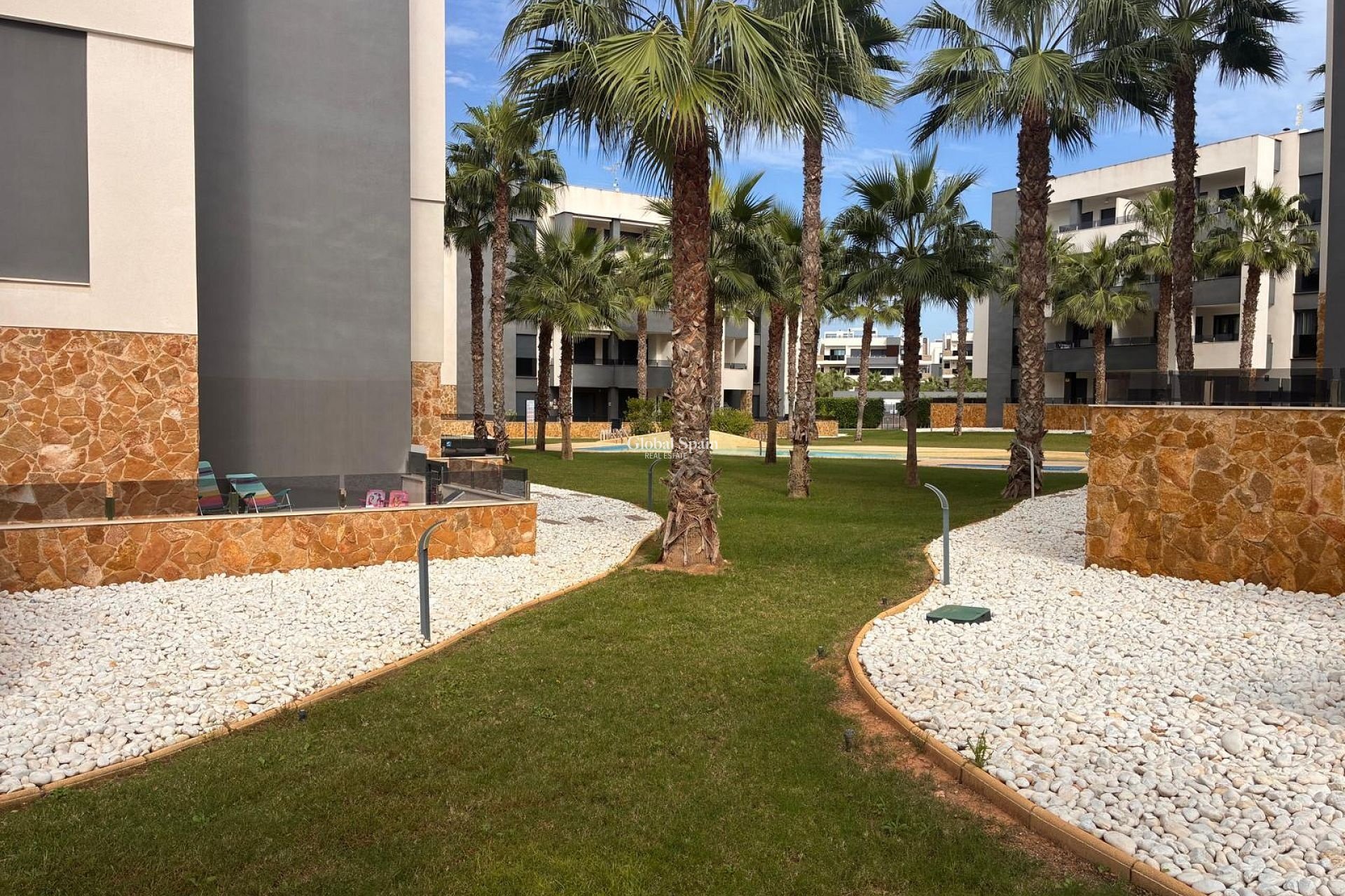 Revente - APPARTEMENT -
LOS BALCONES - LOS ALTOS