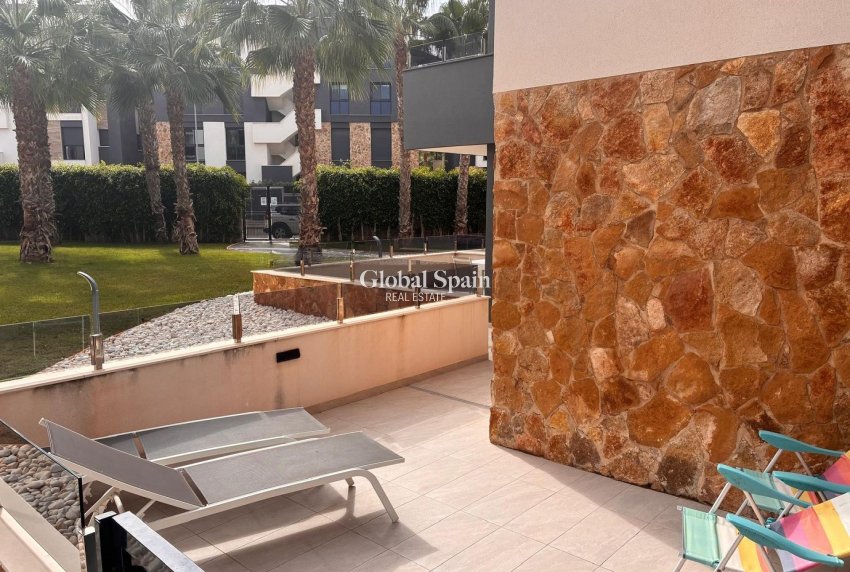 Revente - APPARTEMENT -
LOS BALCONES - LOS ALTOS