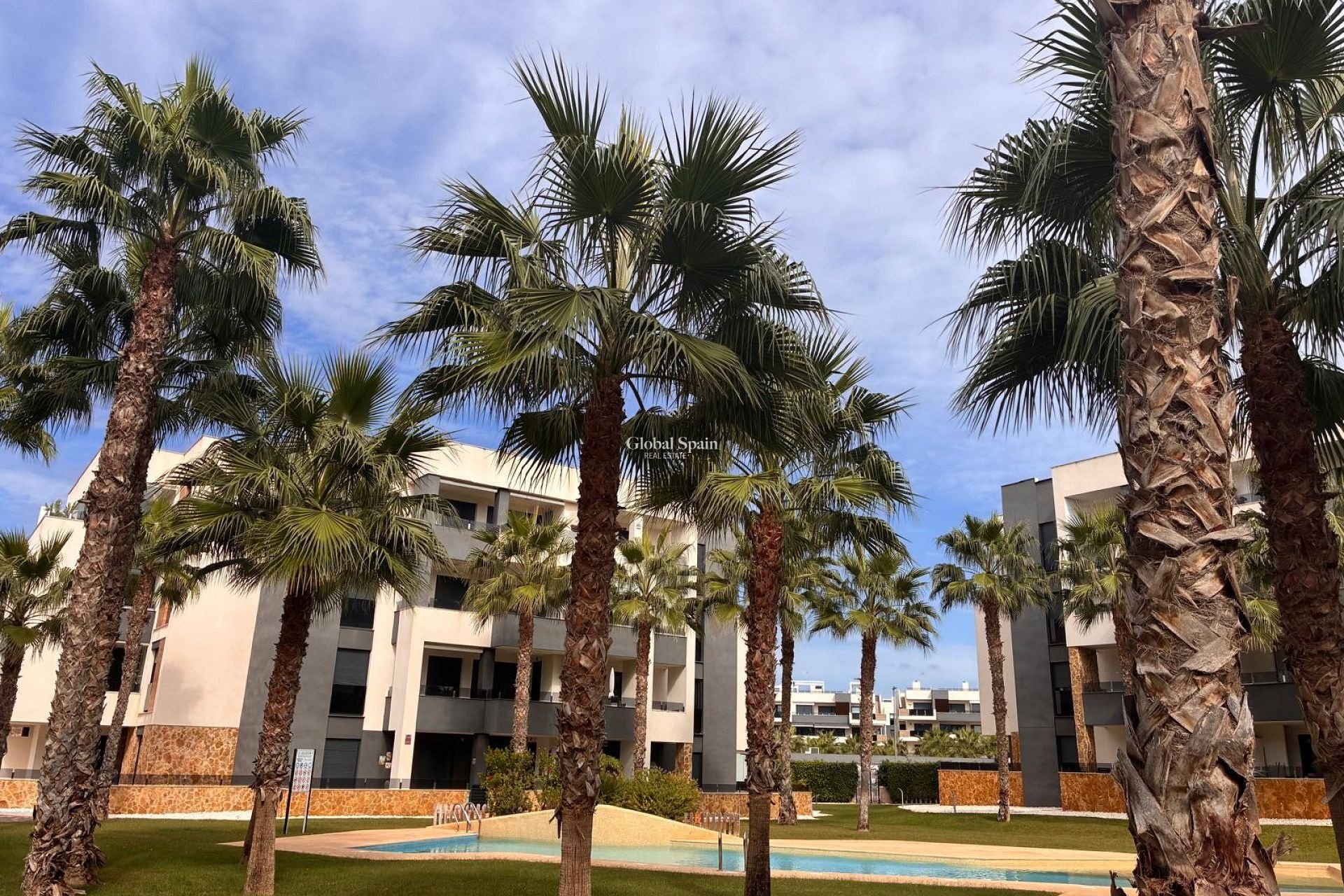 Revente - APPARTEMENT -
LOS BALCONES - LOS ALTOS