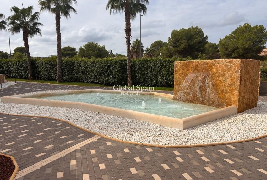 Revente - APPARTEMENT -
LOS BALCONES - LOS ALTOS