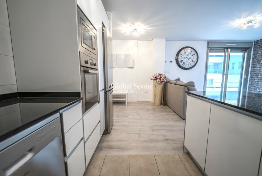 Revente - APPARTEMENT -
LOS DOLSES - Altos de Mediterraneo