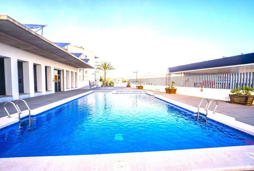 Revente - APPARTEMENT -
LOS DOLSES - Altos de Mediterraneo