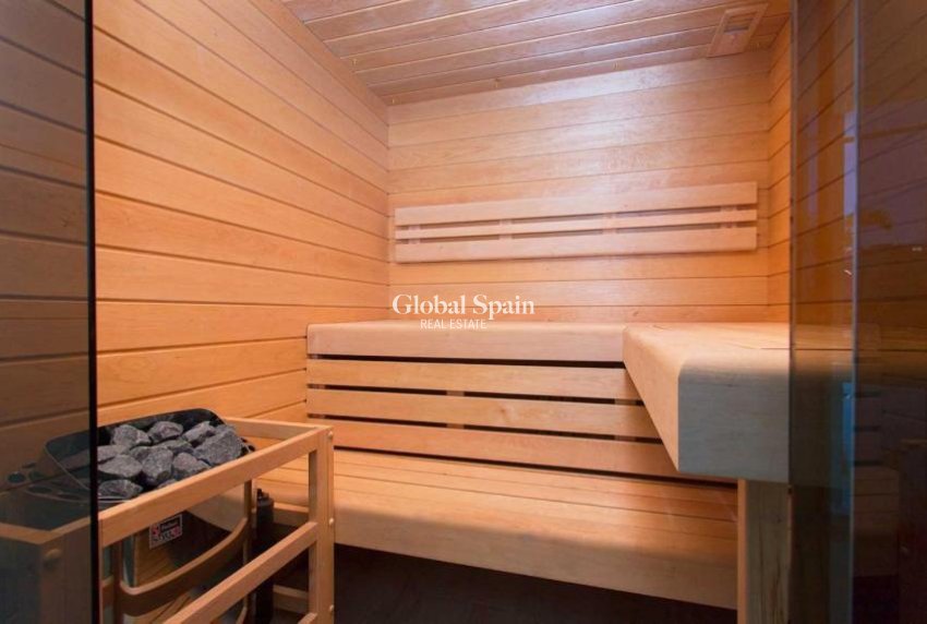 Revente - APPARTEMENT -
LOS DOLSES - Costa Blanca