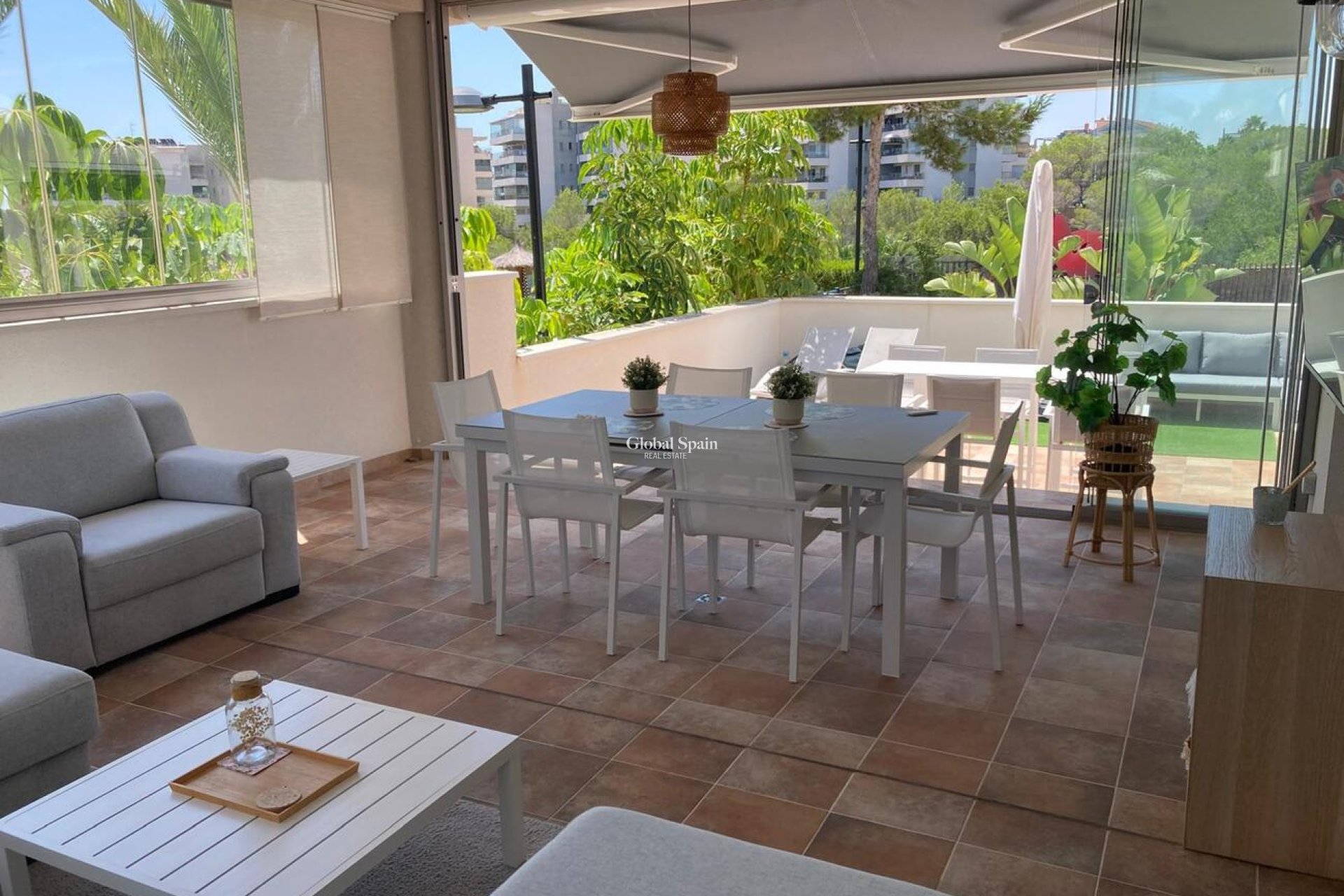 Revente - APPARTEMENT -
LOS DOLSES - Costa Blanca