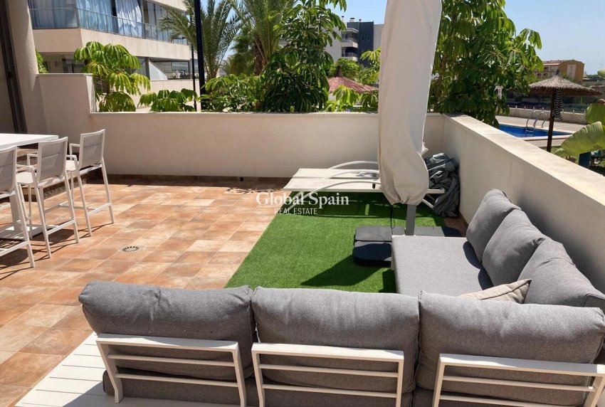 Revente - APPARTEMENT -
LOS DOLSES - Costa Blanca