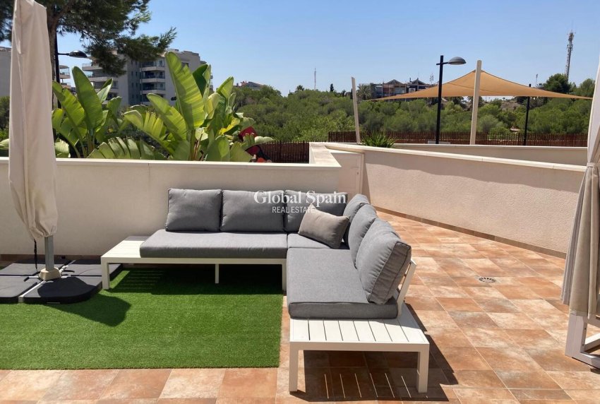 Revente - APPARTEMENT -
LOS DOLSES - Costa Blanca