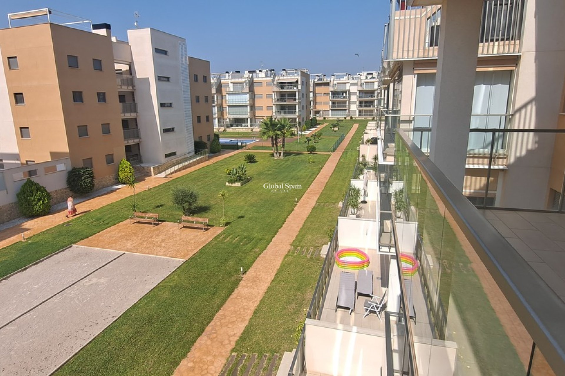 Revente - APPARTEMENT -
LOS DOLSES - Inland