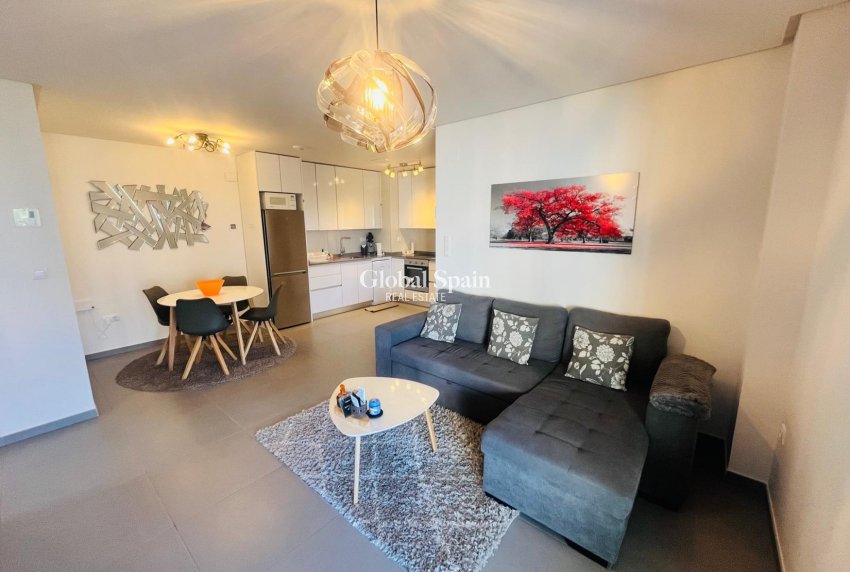 Revente - APPARTEMENT -
LOS DOLSES - Inland