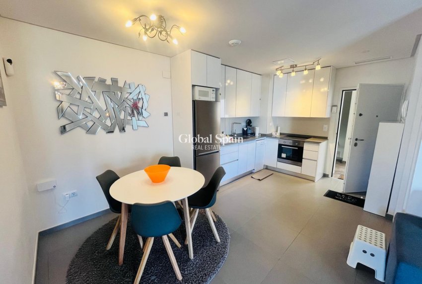 Revente - APPARTEMENT -
LOS DOLSES - Inland