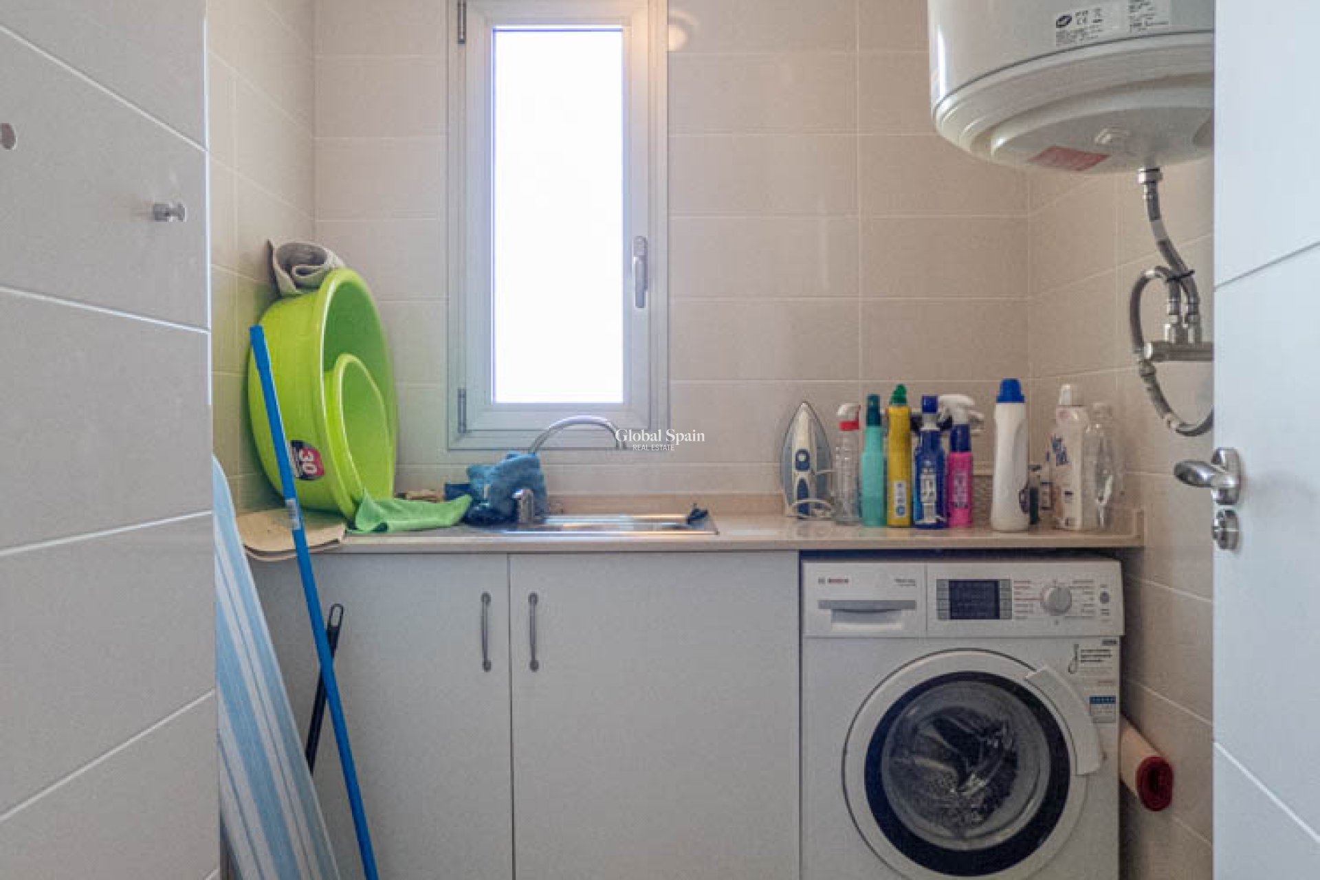 Revente - APPARTEMENT -
LOS DOLSES - Inland