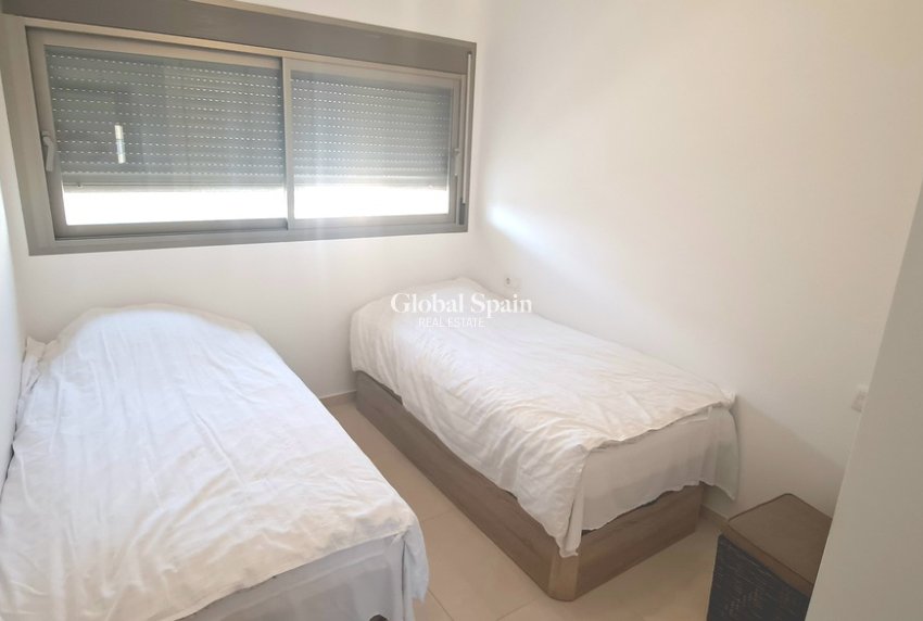 Revente - APPARTEMENT -
LOS DOLSES - Inland