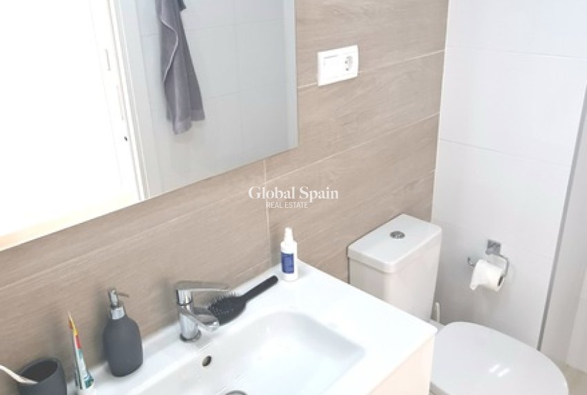 Revente - APPARTEMENT -
LOS DOLSES - Inland