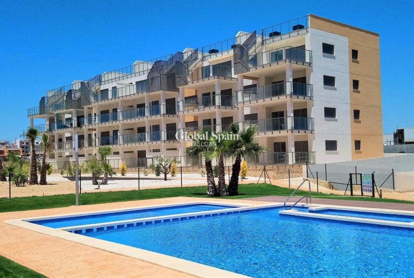 Revente - APPARTEMENT -
LOS DOLSES - Inland
