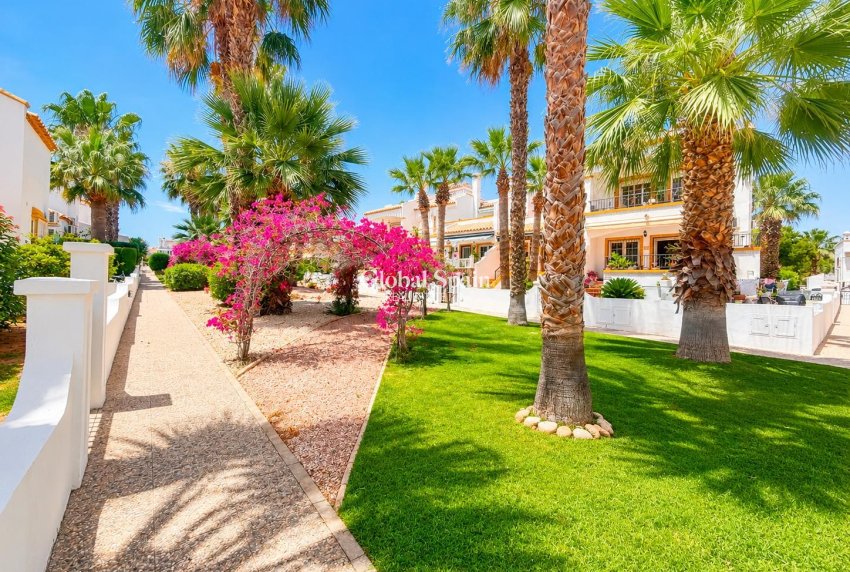 Revente - APPARTEMENT -
LOS DOLSES - Inland