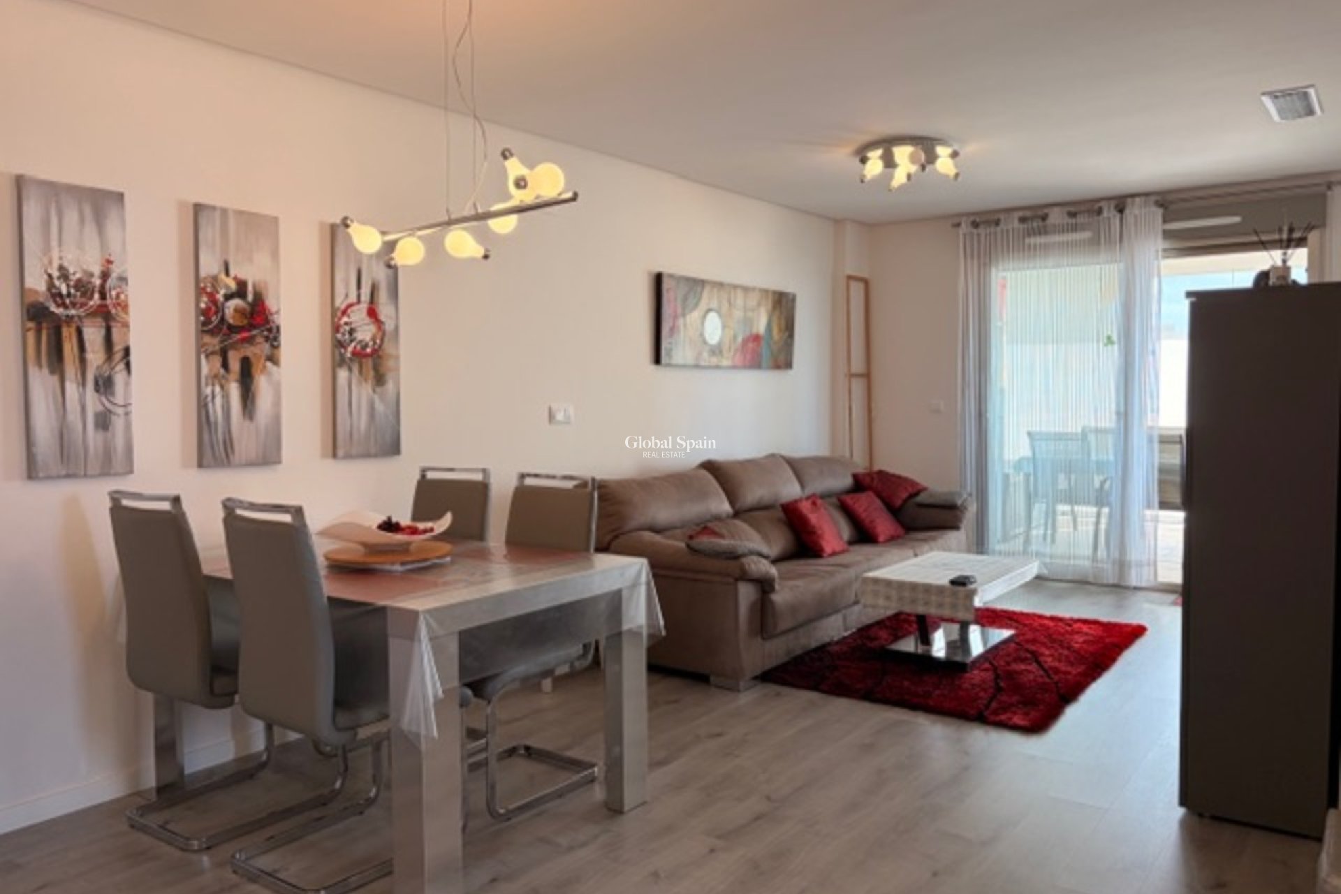Revente - APPARTEMENT -
LOS DOLSES - Inland