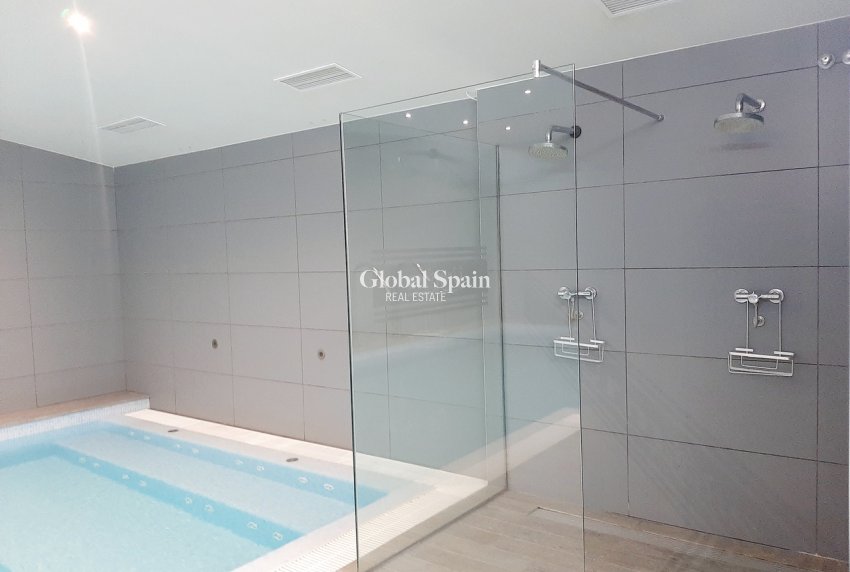 Revente - APPARTEMENT -
LOS DOLSES - Inland