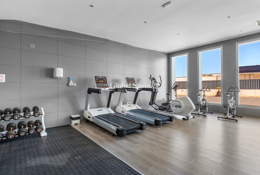 Revente - APPARTEMENT -
LOS DOLSES - Inland