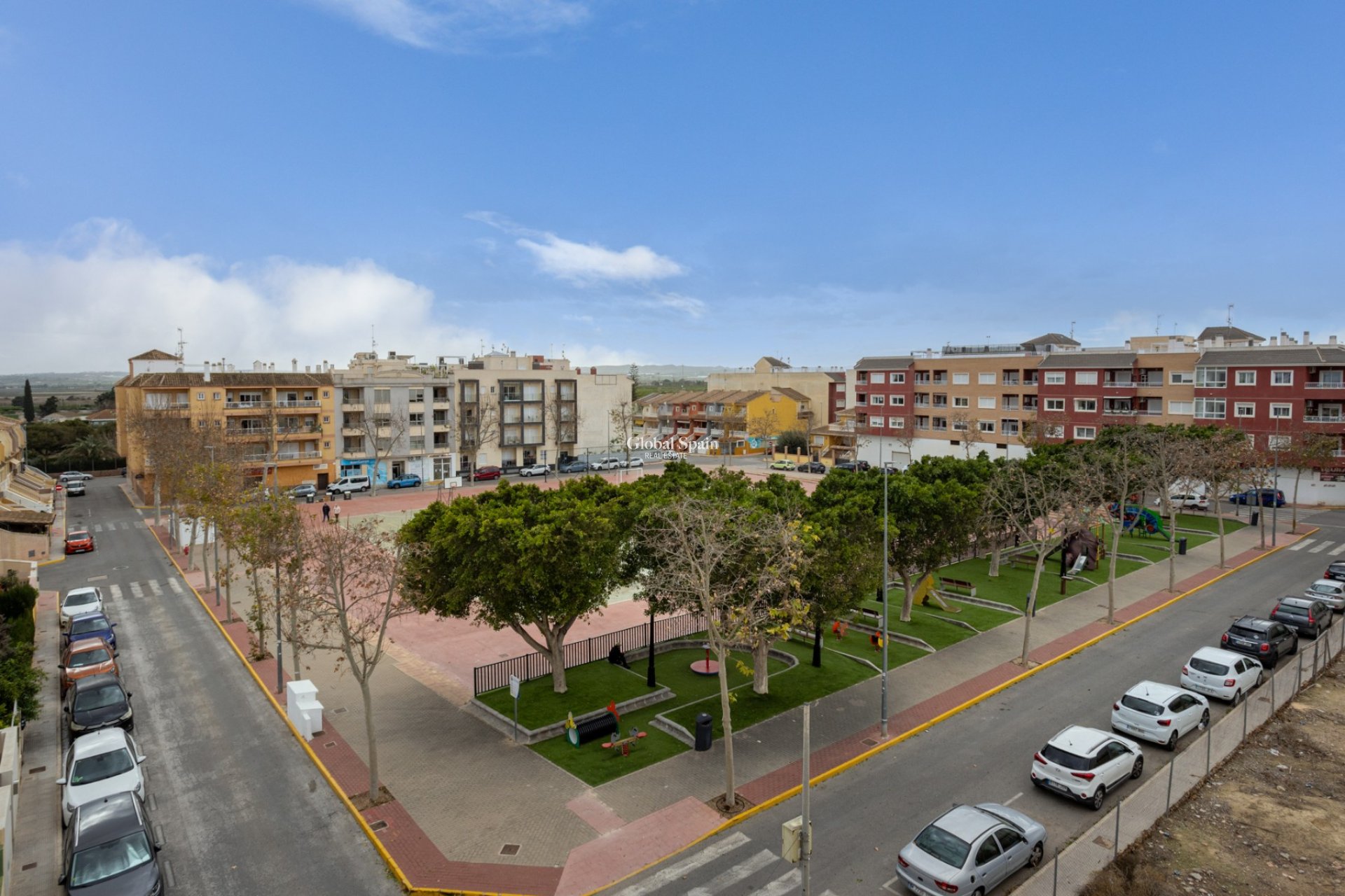 Revente - APPARTEMENT -
LOS MONTESINOS - Costa Blanca
