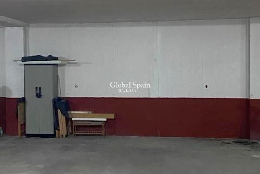 Revente - APPARTEMENT -
LOS MONTESINOS - Costa Blanca