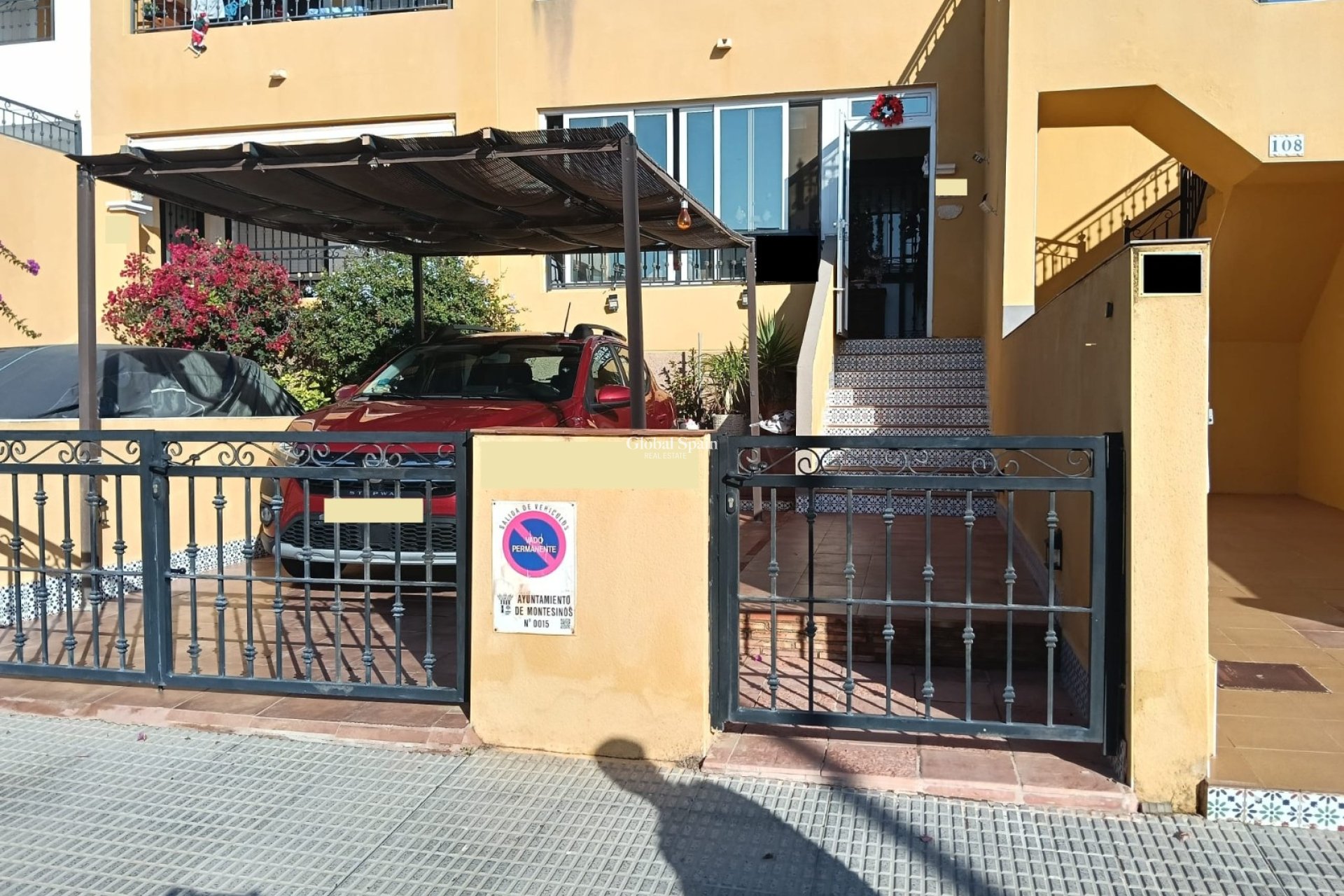 Revente - APPARTEMENT -
LOS MONTESINOS - Costa Blanca