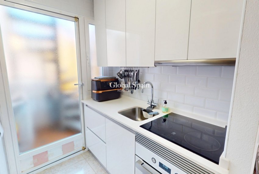 Revente - APPARTEMENT -
LOS NAREJOS - Costa Calida