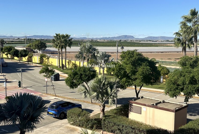 Revente - APPARTEMENT -
MAR MENOR GOLF RESORT - Inland