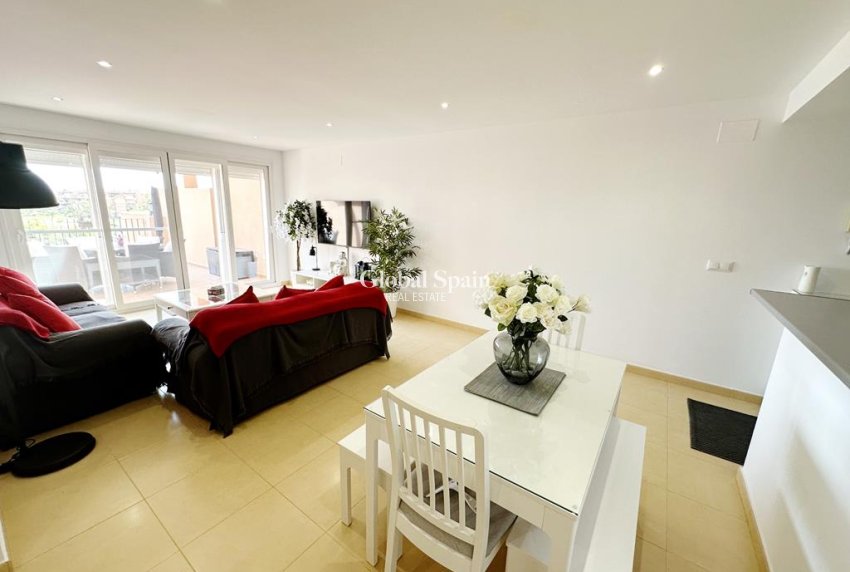 Revente - APPARTEMENT -
MAR MENOR GOLF RESORT - Inland