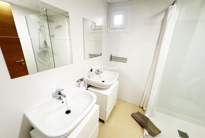 Revente - APPARTEMENT -
MAR MENOR GOLF RESORT - Inland