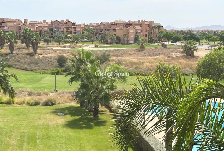 Revente - APPARTEMENT -
MAR MENOR GOLF RESORT - Inland
