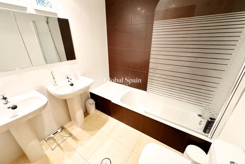 Revente - APPARTEMENT -
MAR MENOR GOLF RESORT - Inland