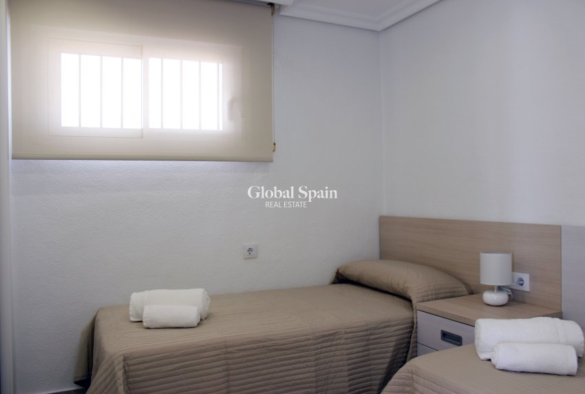 Revente - APPARTEMENT -
MIL PALMERAS  - Costa Blanca