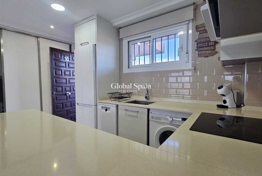 Revente - APPARTEMENT -
MIL PALMERAS  - Costa Blanca