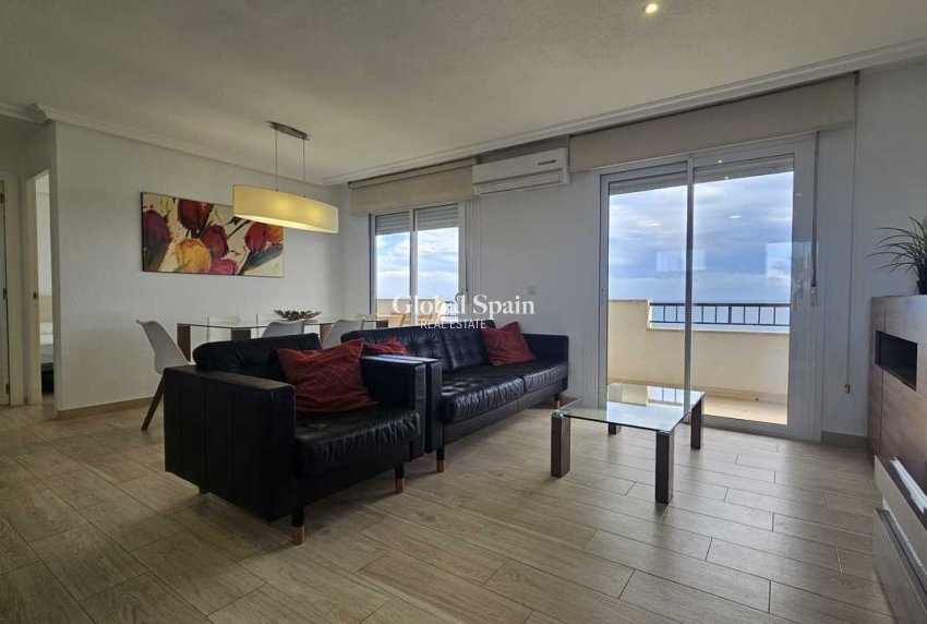 Revente - APPARTEMENT -
MIL PALMERAS  - Costa Blanca