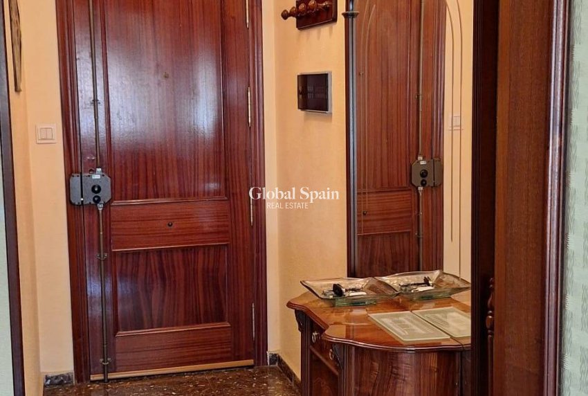 Revente - APPARTEMENT -
MURCIA - San Benito-patiño