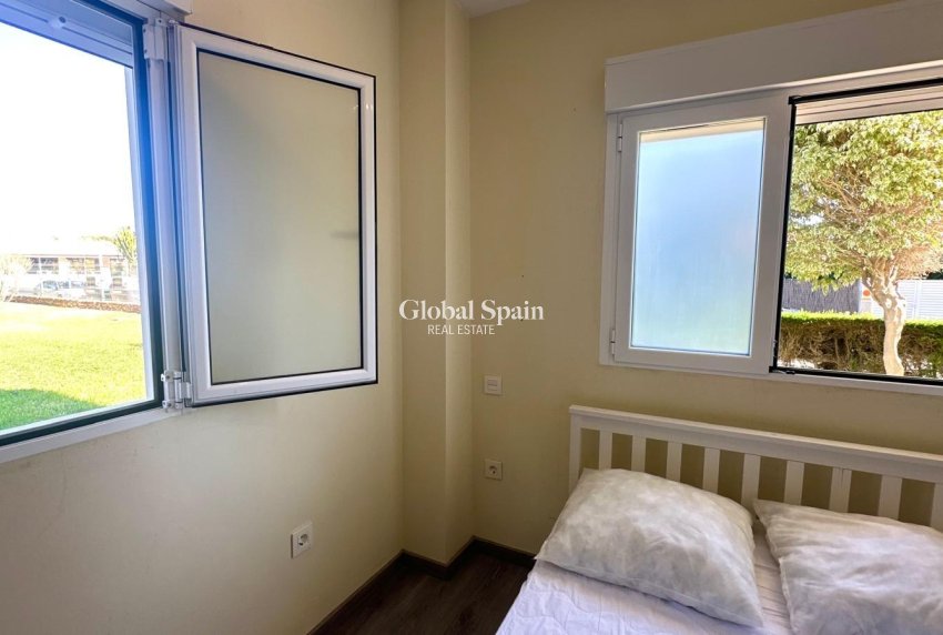 Revente - APPARTEMENT -
ORIHUELA COSTA - Altos de campoamor